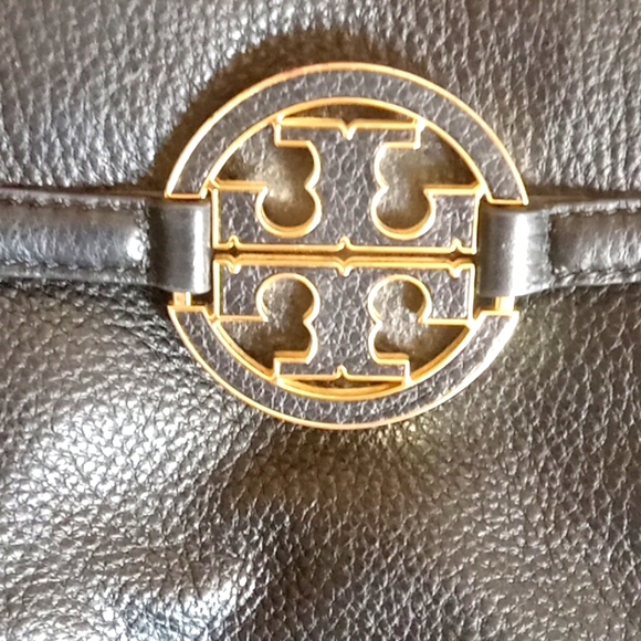 Tory Burch Amanda Leather Satchel - Picture 8 of 12
